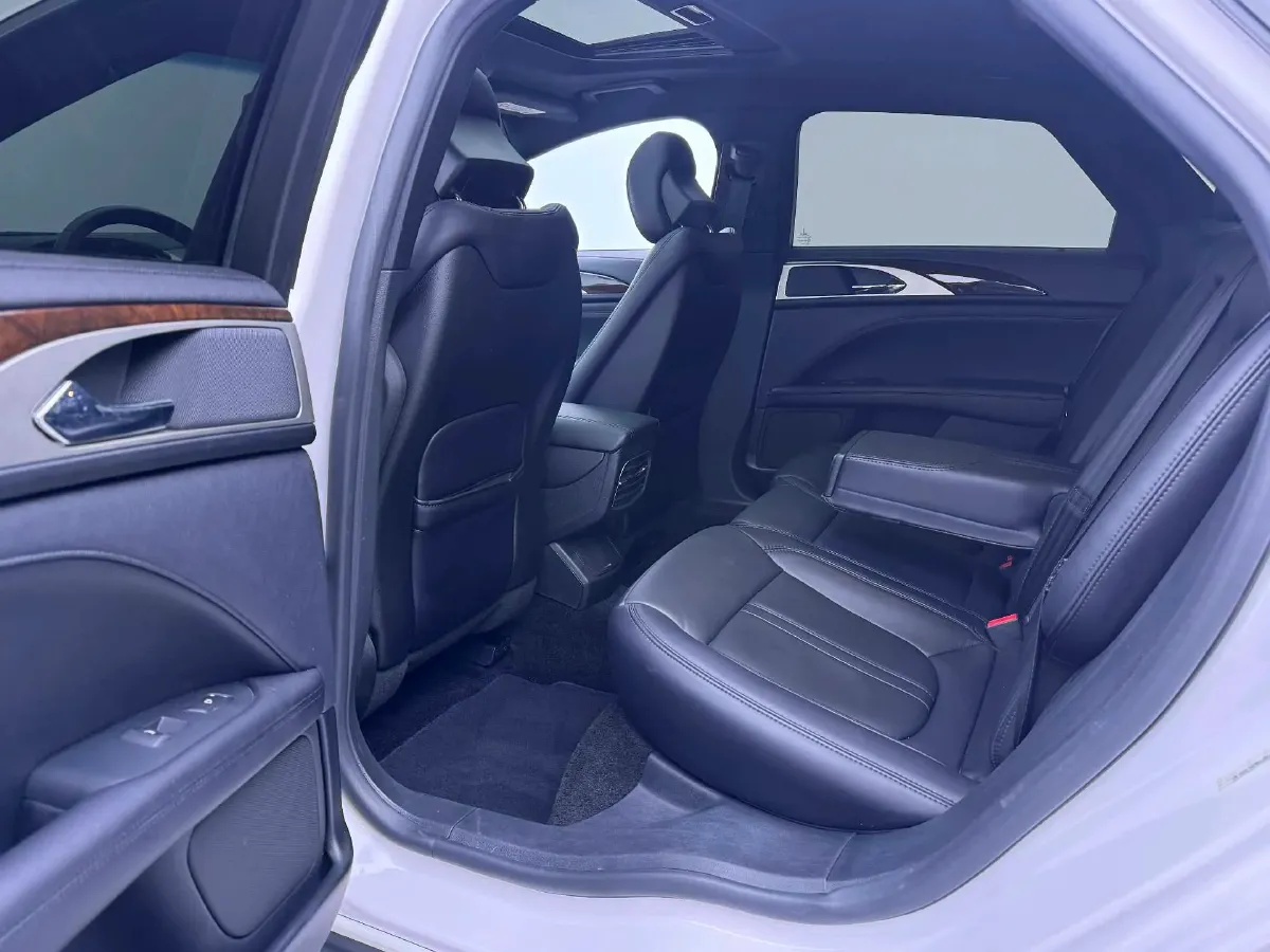 2018 Lincoln MKZ 2.0T 203HP L4 6AT,autocango,china used car exporter,china ev exporter,chinese used car exporter,chinese used ev exporter