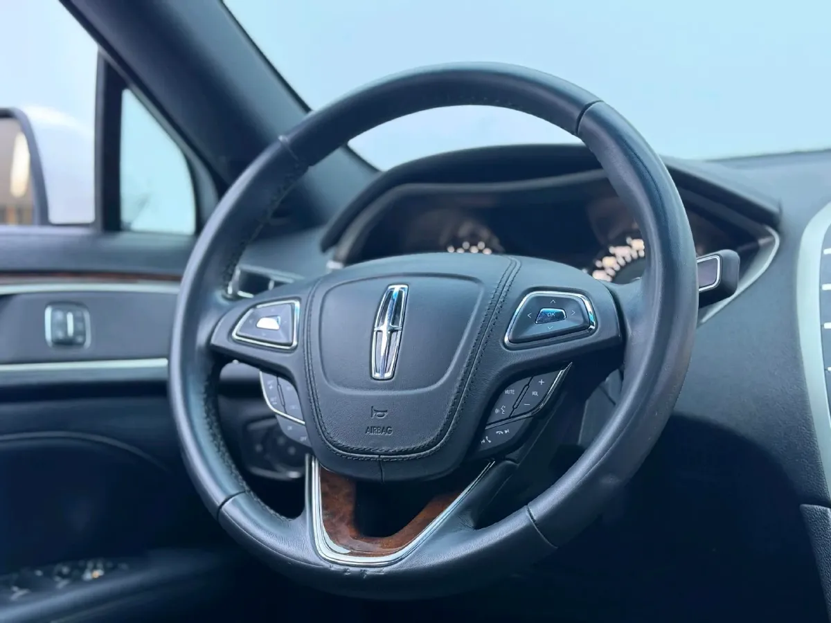 2018 Lincoln MKZ 2.0T 203HP L4 6AT,autocango,china used car exporter,china ev exporter,chinese used car exporter,chinese used ev exporter