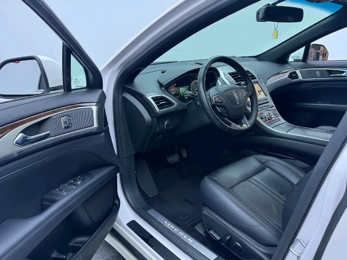 2018 Lincoln MKZ 2.0T 203HP L4 6AT,autocango,china used car exporter,china ev exporter,chinese used car exporter,chinese used ev exporter