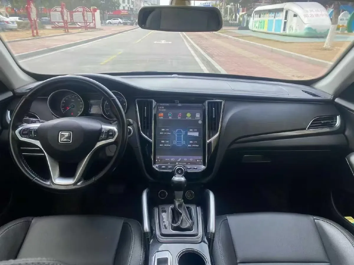 2017 Zotye SR7 1.5T 150HP L4 CVT,autocango,china used car exporter,china ev exporter,chinese used car exporter,chinese used ev exporter