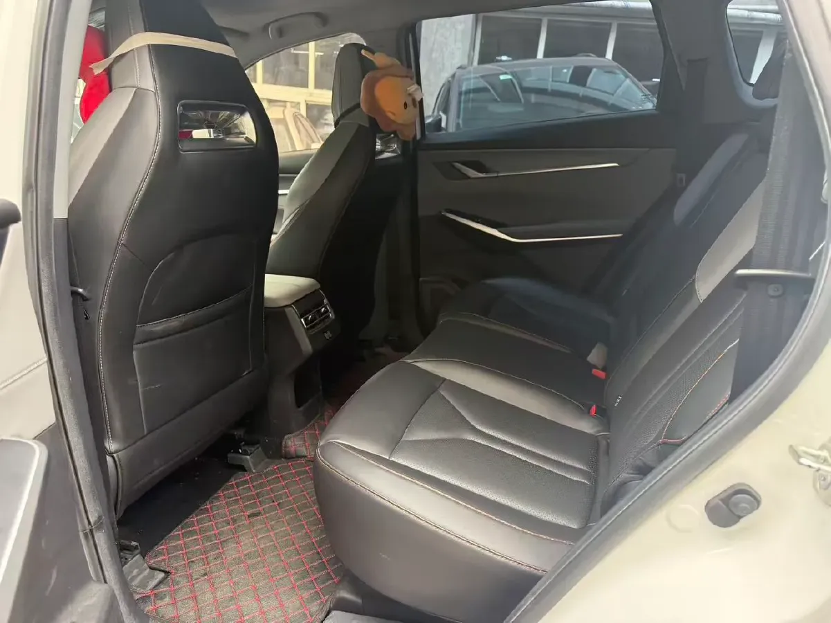 2022 ChangAn CS75 Plus 1.5T 188HP L4 8AT,autocango,china used car exporter,china ev exporter,chinese used car exporter,chinese used ev exporter