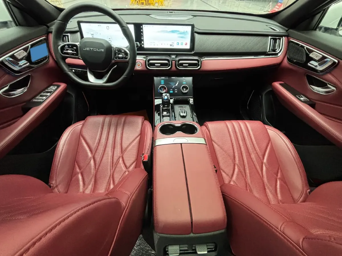 2025 Jetour X70 Plus 1.5T 184HP L4 7DCT,autocango,china used car exporter,china ev exporter,chinese used car exporter,chinese used ev exporter