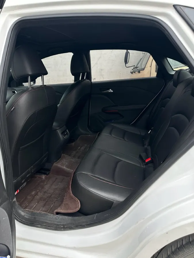 2019 Chevrolet Monza 1.3T 163HP L3 6AT,autocango,china used car exporter,china ev exporter,chinese used car exporter,chinese used ev exporter