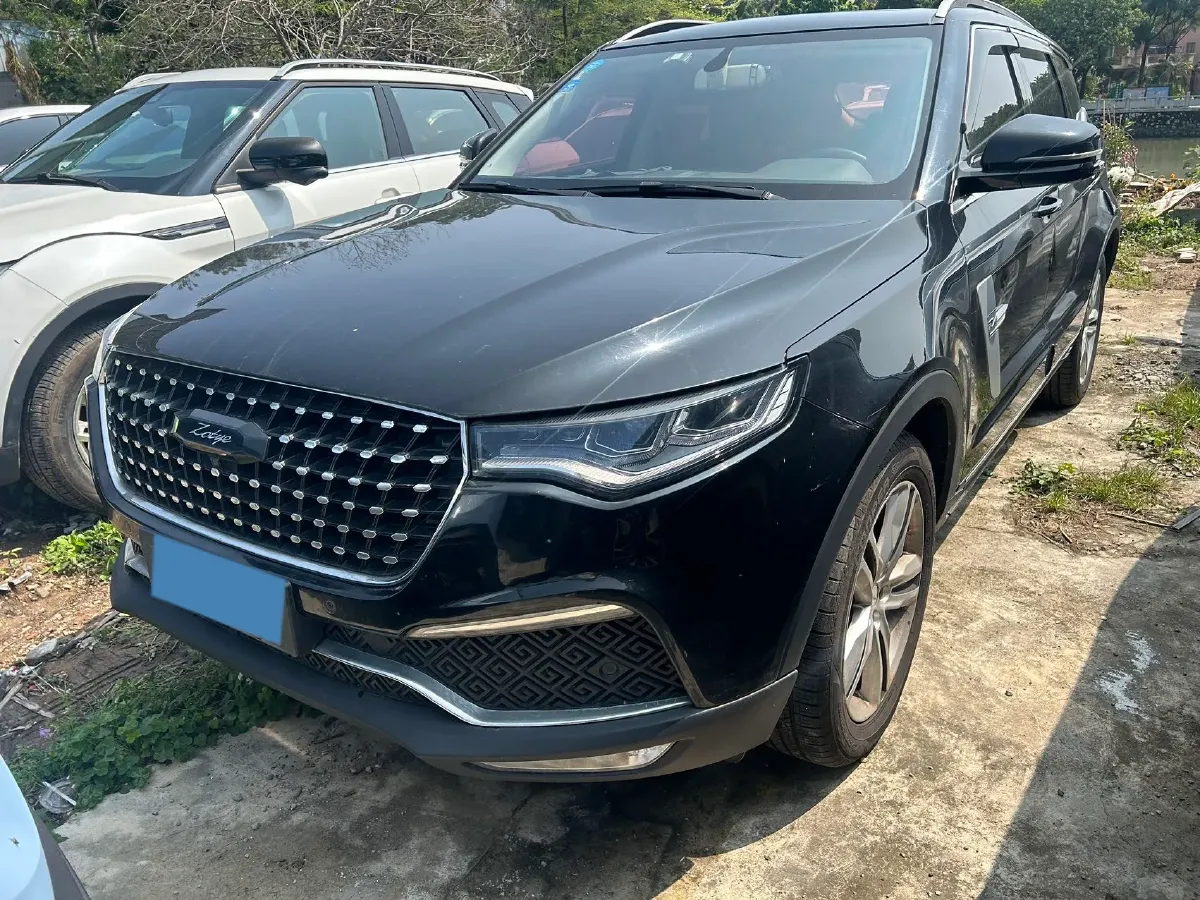 2017 Zotye T700 1.8T 177HP L4 6DCT,autocango,china used car exporter,china ev exporter,chinese used car exporter,chinese used ev exporter