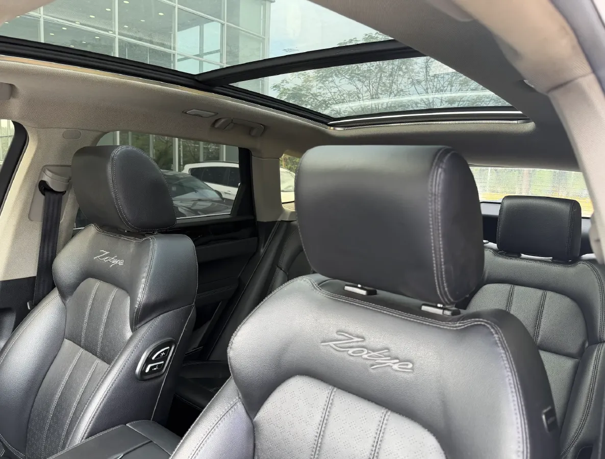 2017 Zotye T700 1.8T 177HP L4 6DCT,autocango,china used car exporter,china ev exporter,chinese used car exporter,chinese used ev exporter