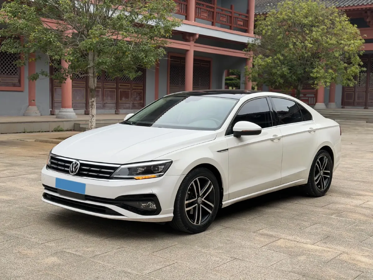 2019 Volkswagen Passat 1.4T 150HP L4 7DCT,autocango,china used car exporter,china ev exporter,chinese used car exporter,chinese used ev exporter