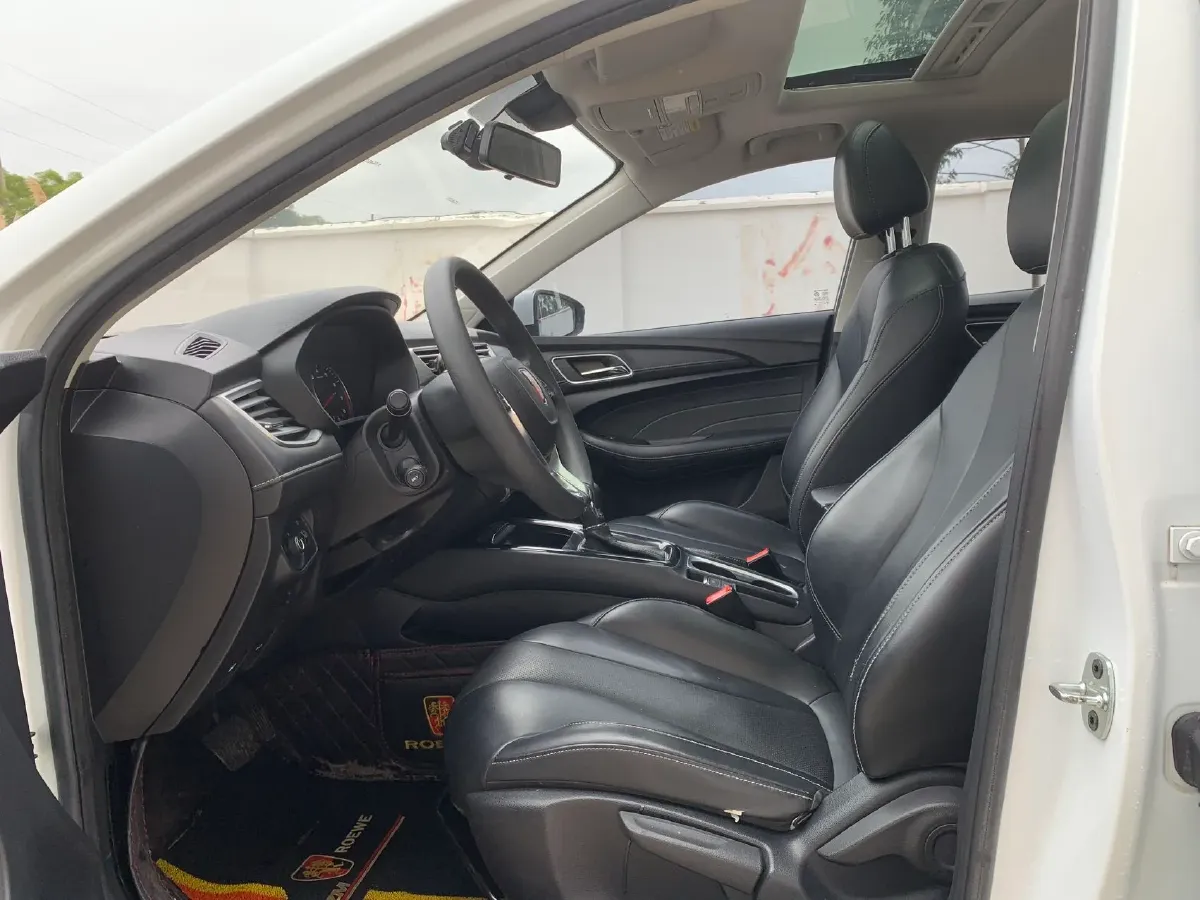 2019 Roewe i5 1.5L 120HP L4 CVT,autocango,china used car exporter,china ev exporter,chinese used car exporter,chinese used ev exporter