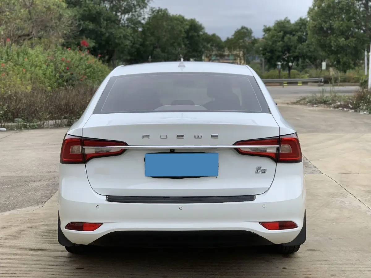 2019 Roewe i5 1.5L 120HP L4 CVT,autocango,china used car exporter,china ev exporter,chinese used car exporter,chinese used ev exporter