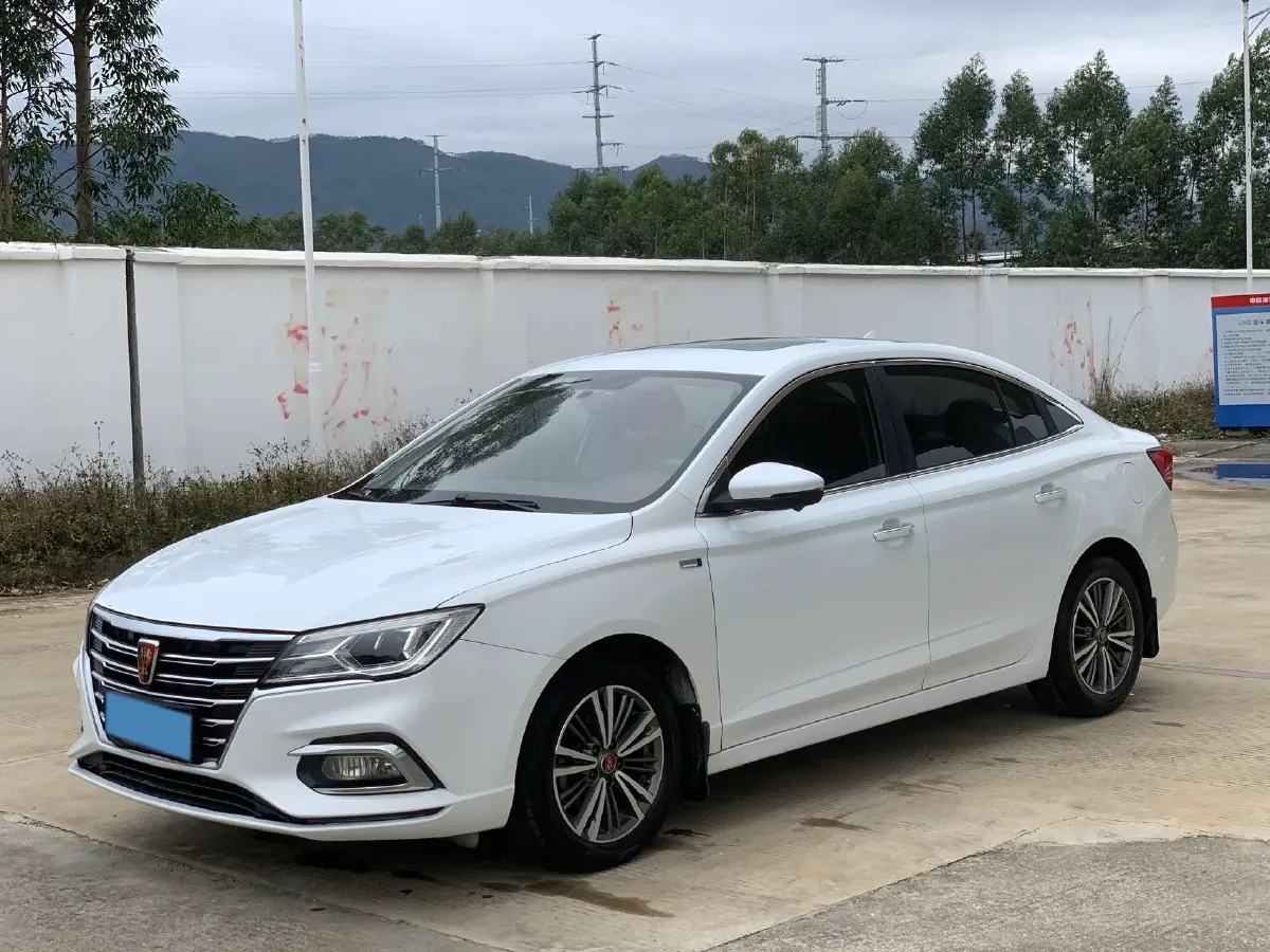 2019 Roewe i5 1.5L 120HP L4 CVT,autocango,china used car exporter,china ev exporter,chinese used car exporter,chinese used ev exporter
