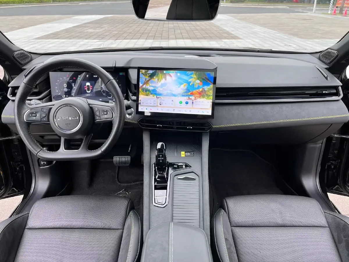 2022 LYNK&CO 03 2.0T 190HP L4 7DCT,autocango,china used car exporter,china ev exporter,chinese used car exporter,chinese used ev exporter