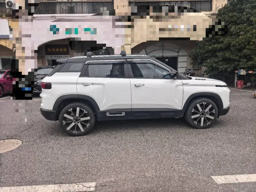 2023 Geely ICON 1.5T 181HP L4 7DCT,autocango,china used car exporter,china ev exporter,chinese used car exporter,chinese used ev exporter