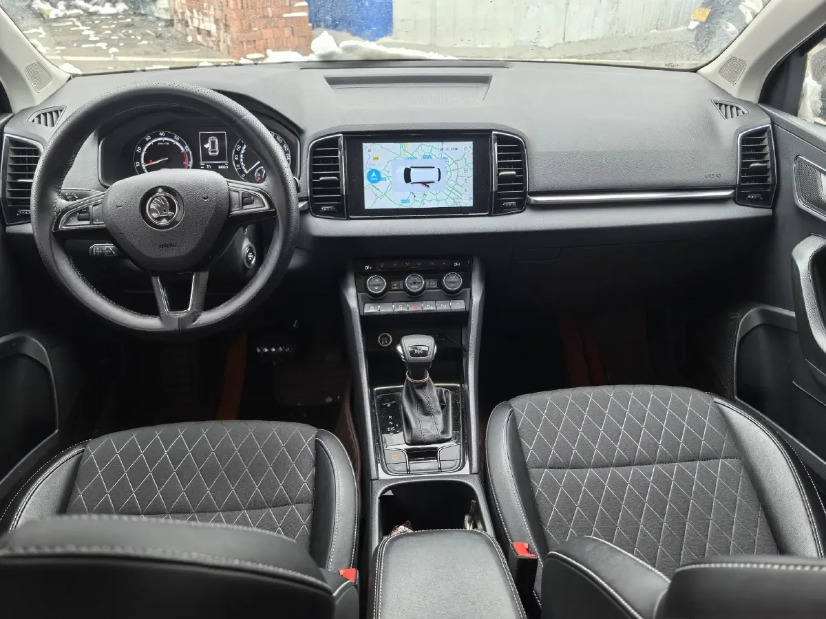 2019 Skoda Karoq 1.4T 150HP L4 7DCT,autocango,china used car exporter,china ev exporter,chinese used car exporter,chinese used ev exporter