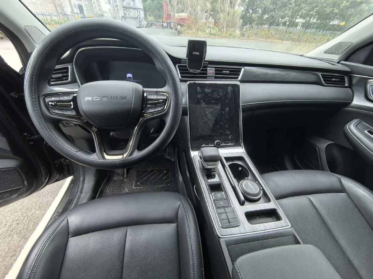 2023 Roewe RX5 1.5T 181HP L4 7DCT,autocango,china used car exporter,china ev exporter,chinese used car exporter,chinese used ev exporter