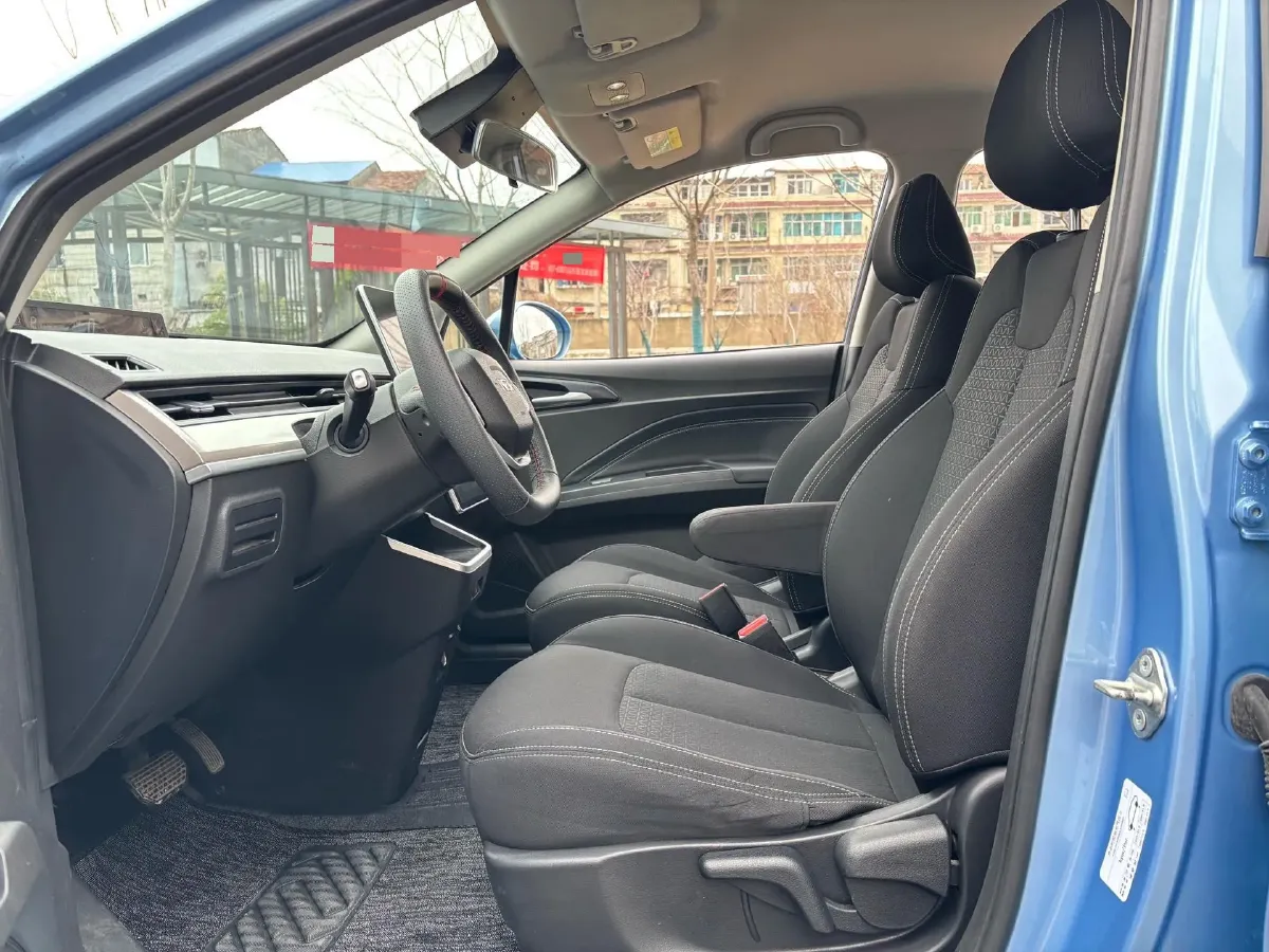 2022 Leapmotor T03 BEV 41KWH,autocango,china used car exporter,china ev exporter,chinese used car exporter,chinese used ev exporter