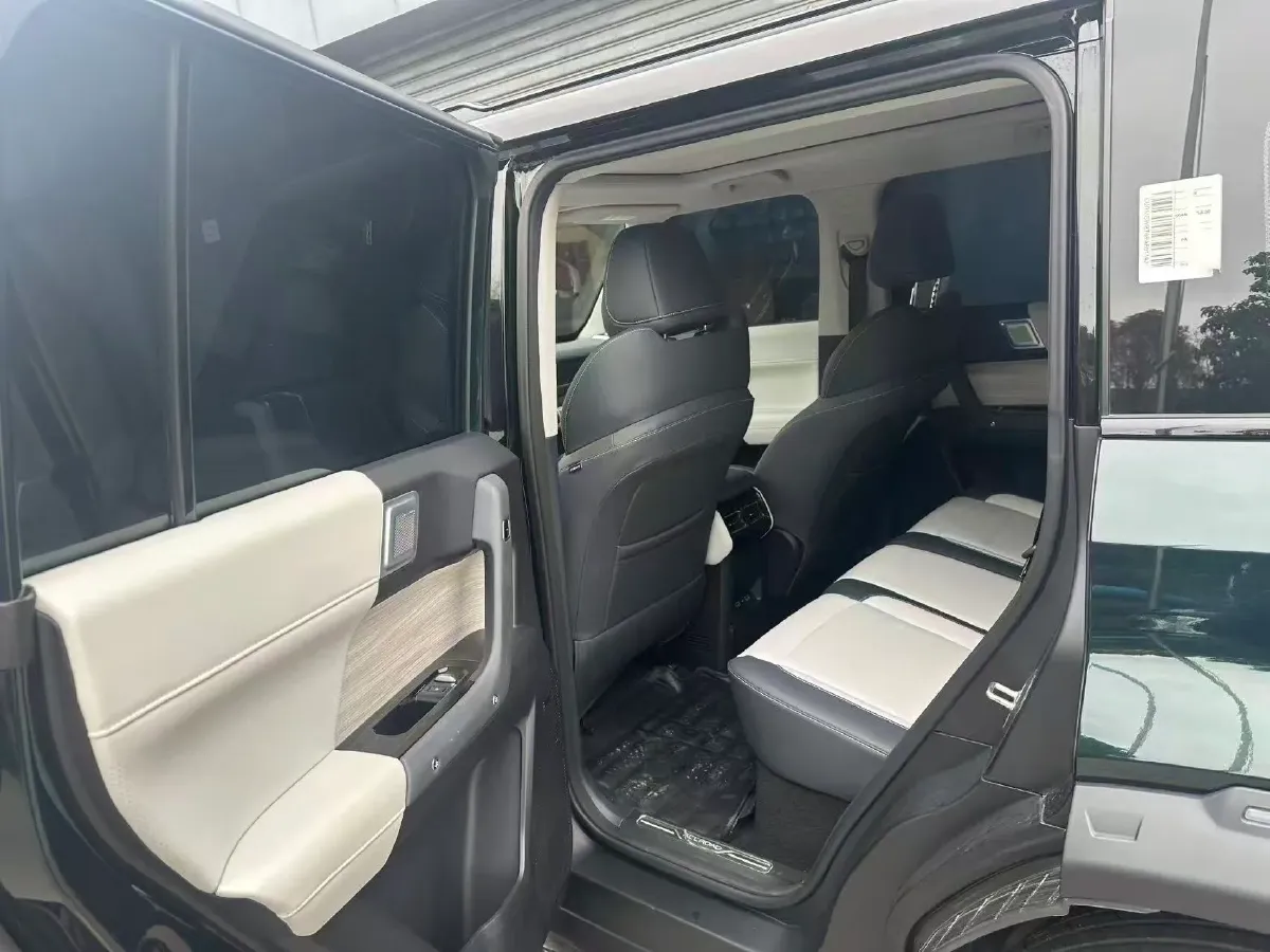 2024 iCAR iCAR 03 BEV 65.69KWH,autocango,china used car exporter,china ev exporter,chinese used car exporter,chinese used ev exporter