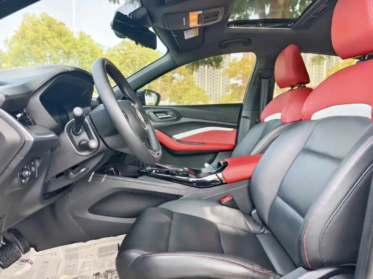 2022 MG 5 1.5L 120HP L4 5MT,autocango,china used car exporter,china ev exporter,chinese used car exporter,chinese used ev exporter