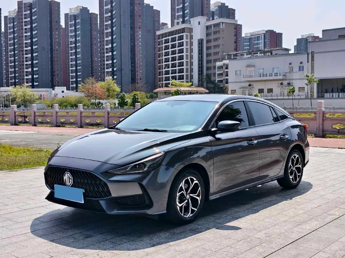 2022 MG 5 1.5L 120HP L4 5MT,autocango,china used car exporter,china ev exporter,chinese used car exporter,chinese used ev exporter