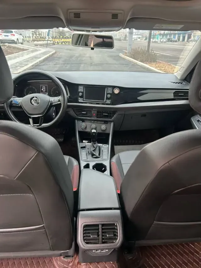 2020 Volkswagen Bora 1.5L 113HP L4 6AT,autocango,china used car exporter,china ev exporter,chinese used car exporter,chinese used ev exporter