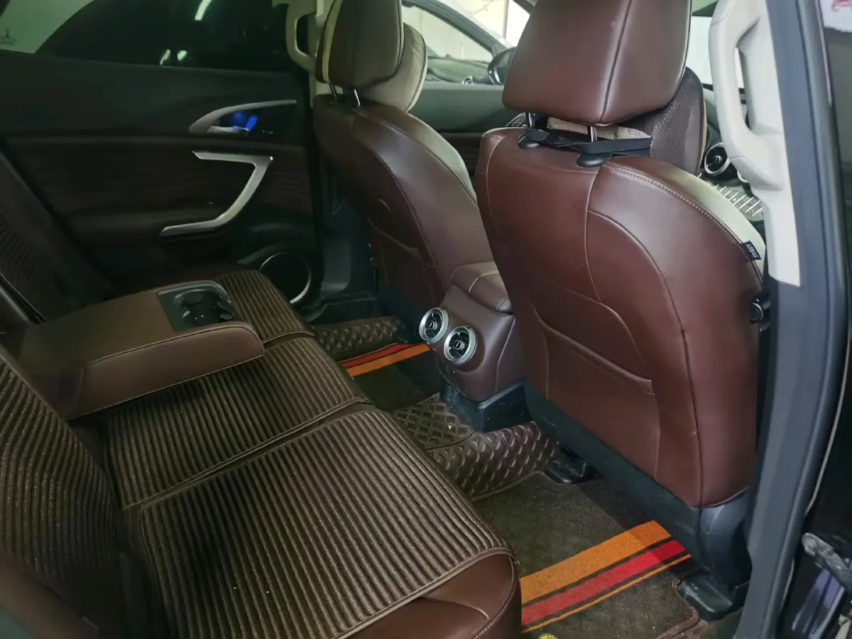 2020 WEY VV7 GT 2.0T 227HP L4 7DCT,autocango,china used car exporter,china ev exporter,chinese used car exporter,chinese used ev exporter