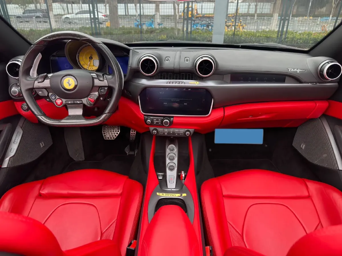 2018 Ferrari Portofino 3.9T 600HP V8 7DCT,autocango,china used car exporter,china ev exporter,chinese used car exporter,chinese used ev exporter
