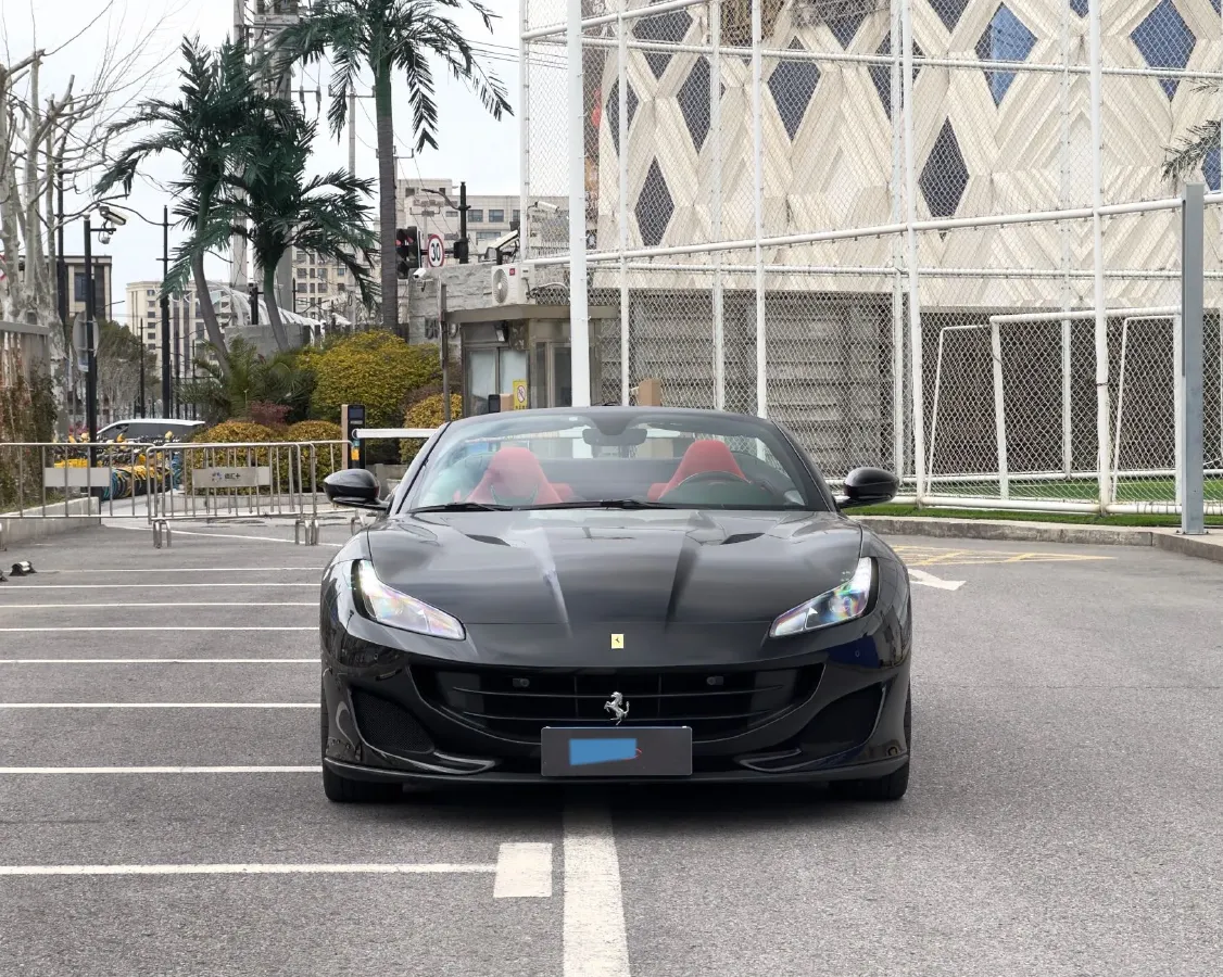 2018 Ferrari Portofino 3.9T 600HP V8 7DCT,autocango,china used car exporter,china ev exporter,chinese used car exporter,chinese used ev exporter
