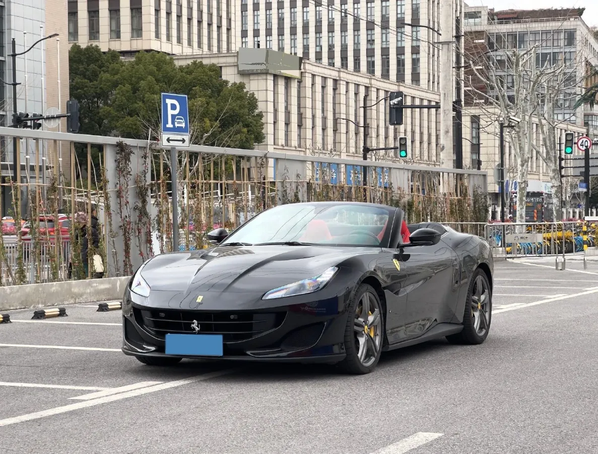 2018 Ferrari Portofino 3.9T 600HP V8 7DCT,autocango,china used car exporter,china ev exporter,chinese used car exporter,chinese used ev exporter
