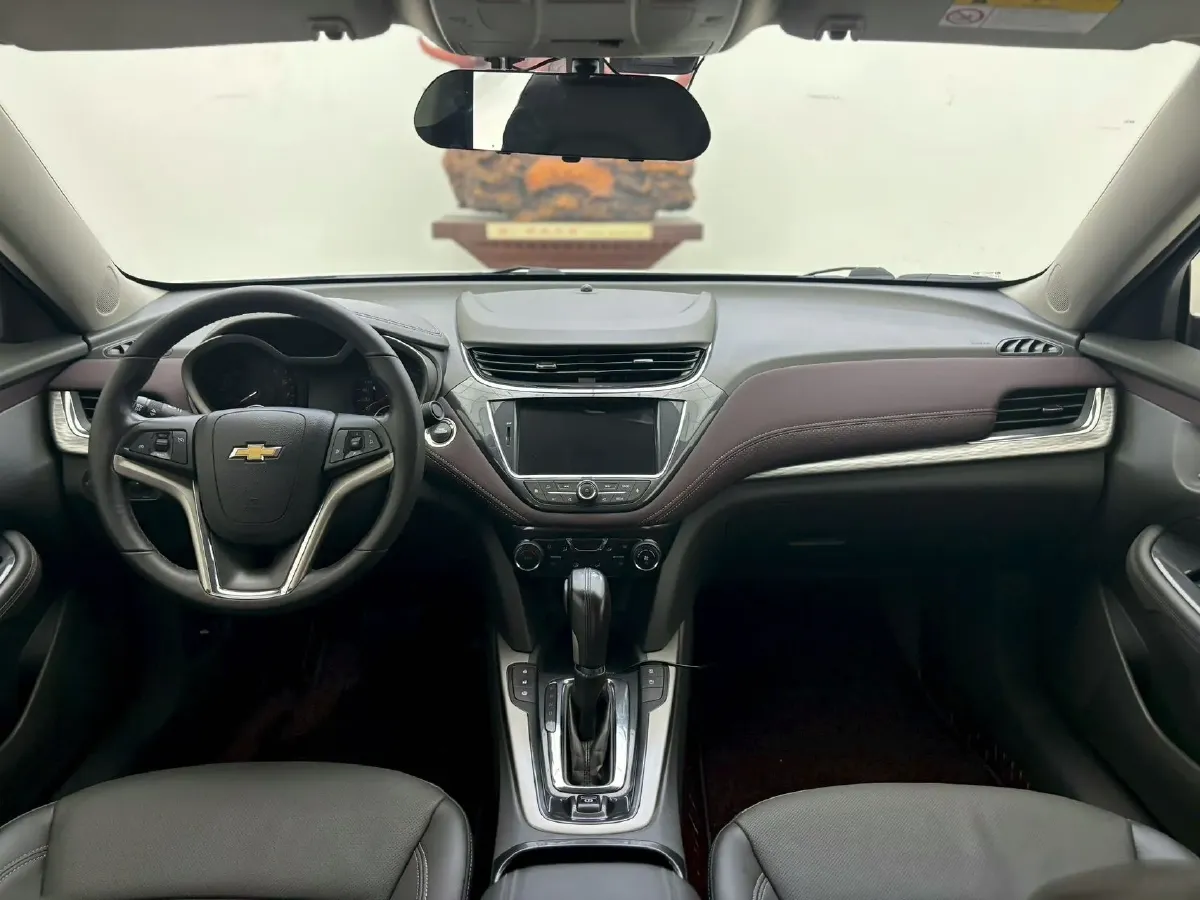 2018 Chevrolet Malibu 1.5T 170HP L4 6AT,autocango,china used car exporter,china ev exporter,chinese used car exporter,chinese used ev exporter