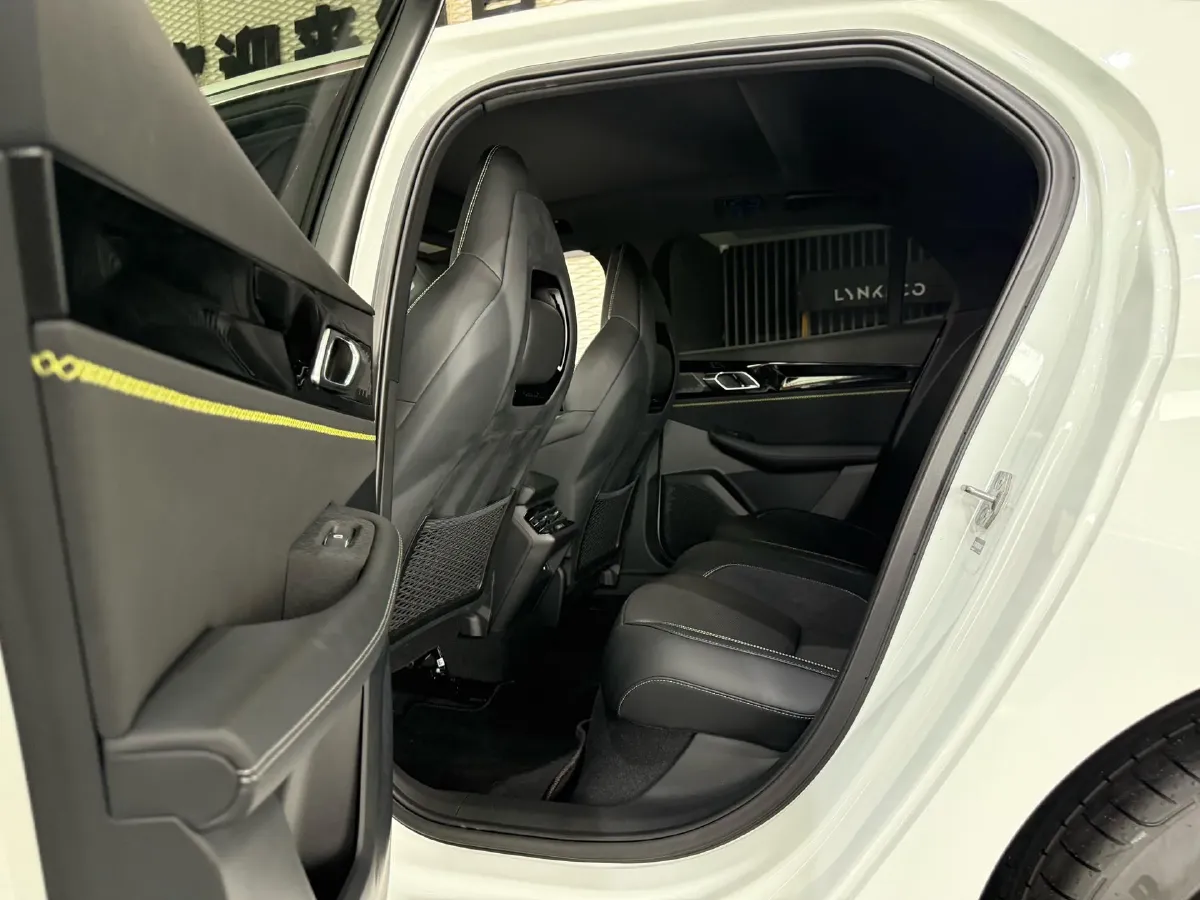 2023 MAXUS G50 1.5T 181HP L4 7DCT,autocango,china used car exporter,china ev exporter,chinese used car exporter,chinese used ev exporter