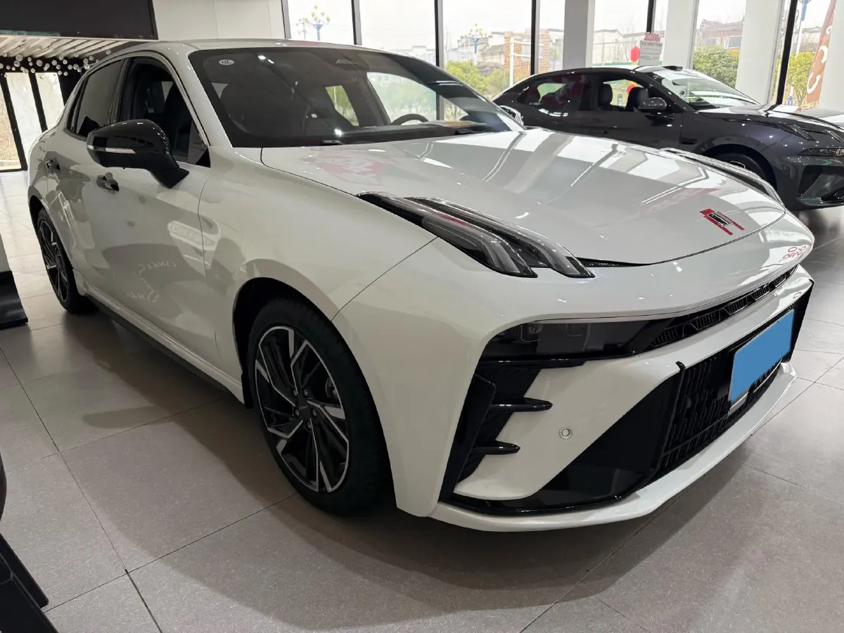 2023 MAXUS G50 1.5T 181HP L4 7DCT,autocango,china used car exporter,china ev exporter,chinese used car exporter,chinese used ev exporter