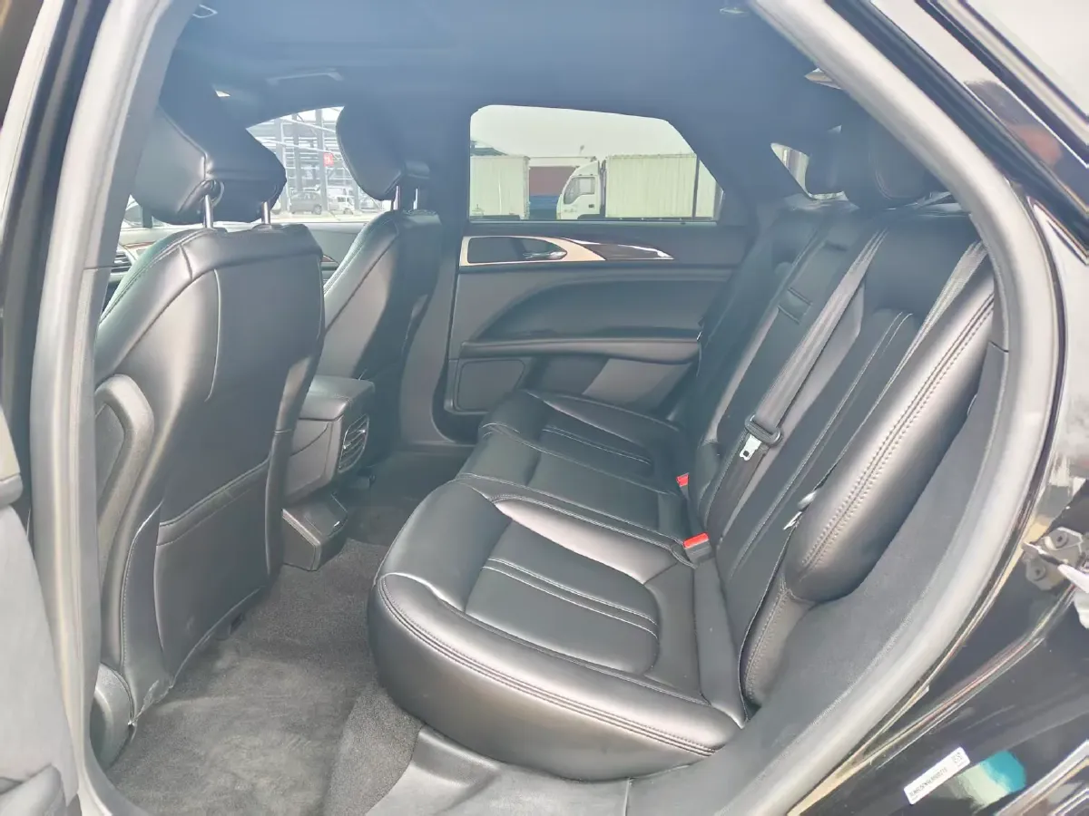 2019 BMW X2 1.5T 140HP L3 7DCT,autocango,china used car exporter,china ev exporter,chinese used car exporter,chinese used ev exporter