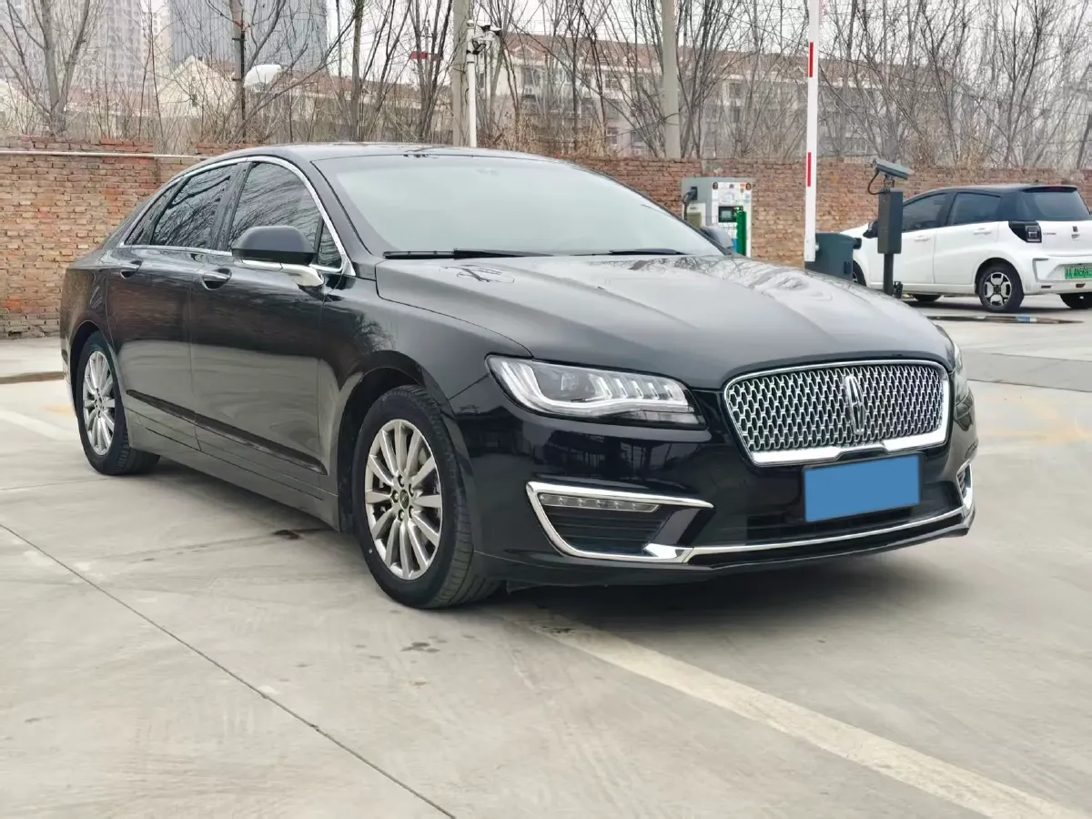 2019 BMW X2 1.5T 140HP L3 7DCT,autocango,china used car exporter,china ev exporter,chinese used car exporter,chinese used ev exporter