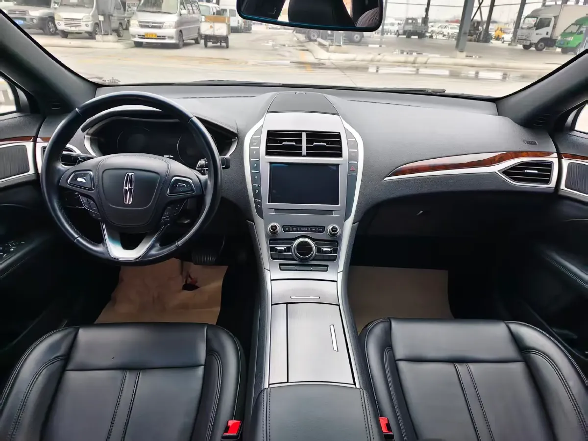 2019 BMW X2 1.5T 140HP L3 7DCT,autocango,china used car exporter,china ev exporter,chinese used car exporter,chinese used ev exporter