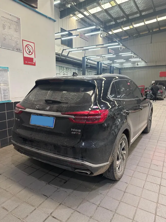 2022 HongQi HS5 2.0T 224HP L4 6AT,autocango,china used car exporter,china ev exporter,chinese used car exporter,chinese used ev exporter