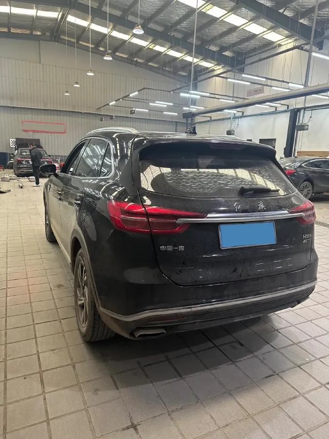 2022 HongQi HS5 2.0T 224HP L4 6AT,autocango,china used car exporter,china ev exporter,chinese used car exporter,chinese used ev exporter