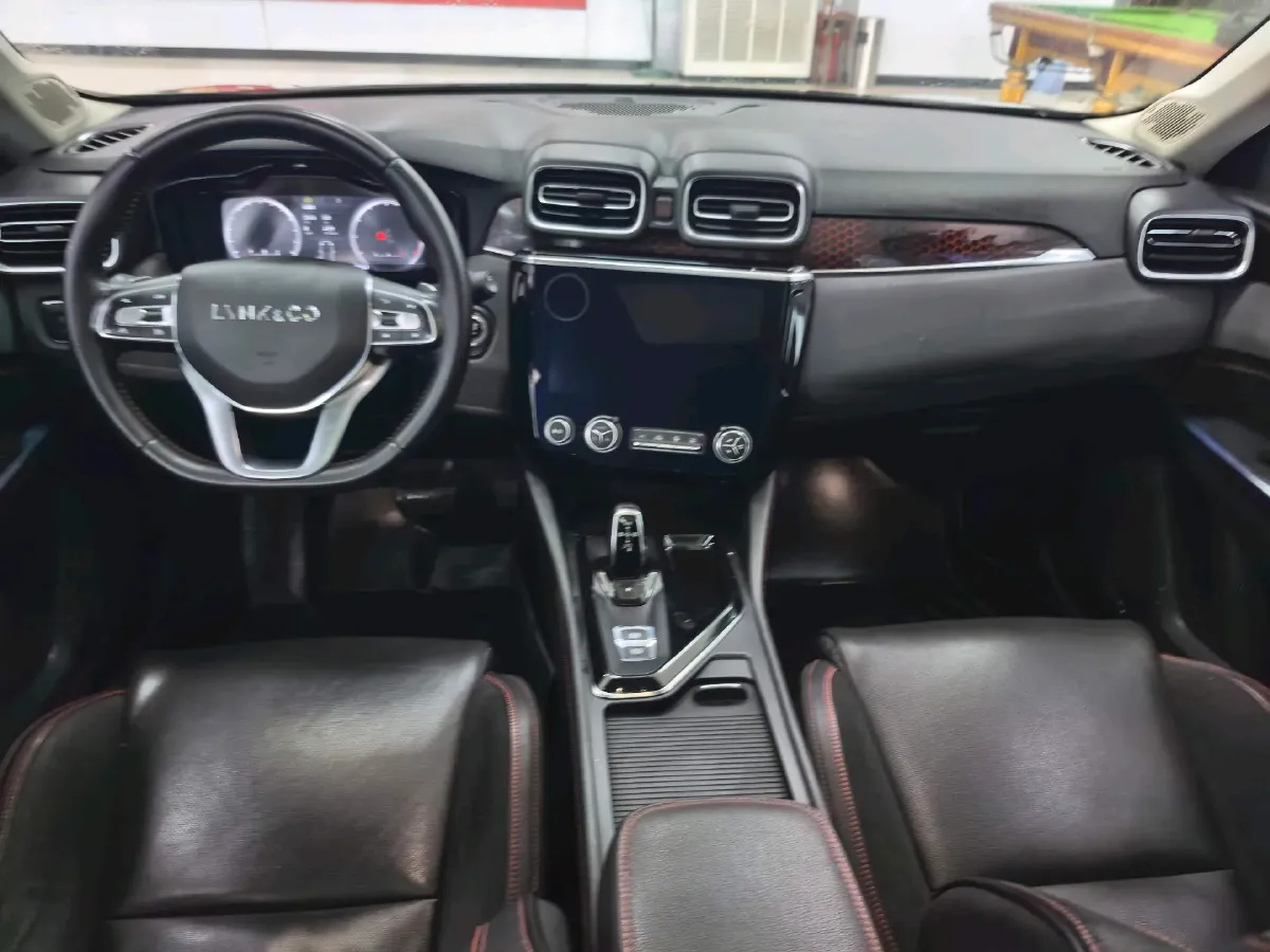 2018 Toyota C-HR 2.0L 171HP L4 CVT,autocango,china used car exporter,china ev exporter,chinese used car exporter,chinese used ev exporter