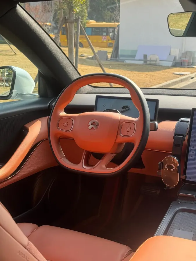 2023 NIO ET5T BEV 75KWH,autocango,china used car exporter,china ev exporter,chinese used car exporter,chinese used ev exporter