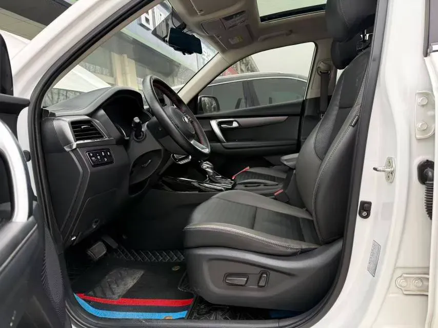 2019 Kia Sportage R 2.0L 160HP L4 6AT,autocango,china used car exporter,china ev exporter,chinese used car exporter,chinese used ev exporter