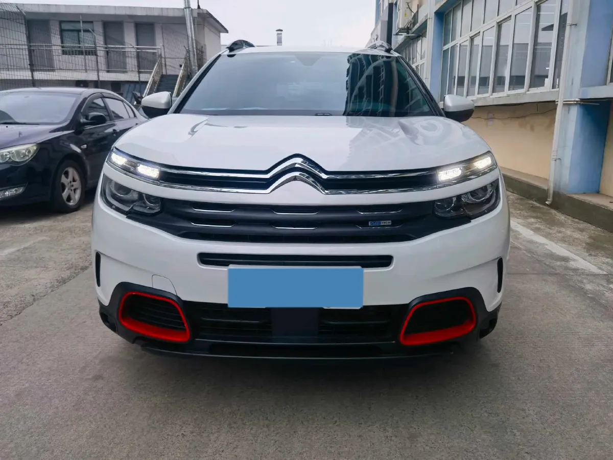 2019 Citroen C5 Aircross 1.6T 170HP L4 6AT,autocango,china used car exporter,china ev exporter,chinese used car exporter,chinese used ev exporter