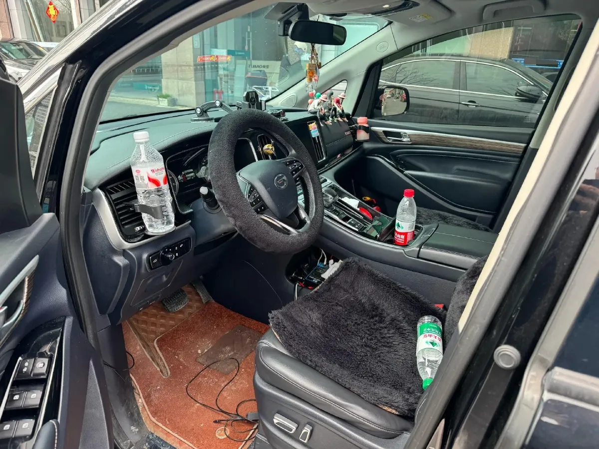 2021 GAC Trumpchi M8 2.0T 252HP L4 8AT,autocango,china used car exporter,china ev exporter,chinese used car exporter,chinese used ev exporter