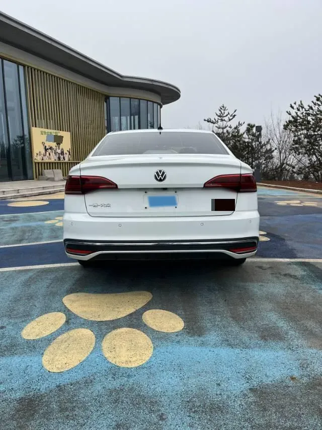 2023 Volkswagen Bora 1.2T 116HP L4 7DCT,autocango,china used car exporter,china ev exporter,chinese used car exporter,chinese used ev exporter