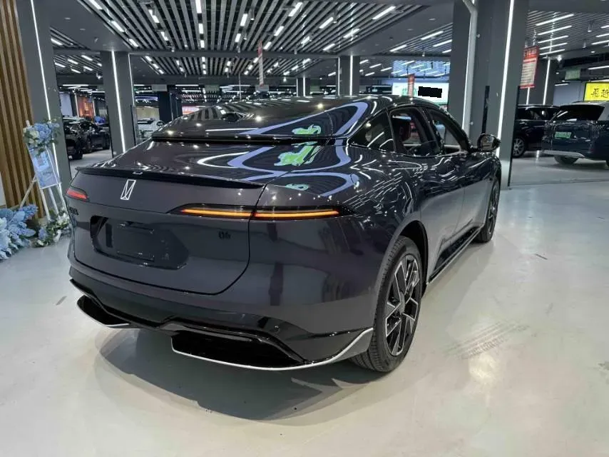2025 Avatr 06 REEV 156HP REEV,autocango,china used car exporter,china ev exporter,chinese used car exporter,chinese used ev exporter