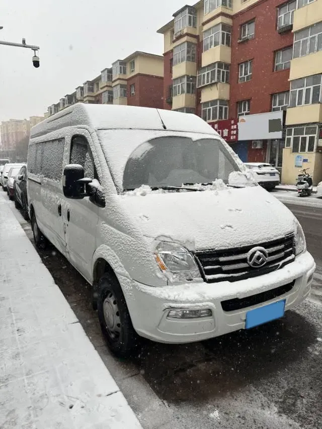 2021 MAXUS XinTu V80 2.0T 139HP L4 6MT,autocango,china used car exporter,china ev exporter,chinese used car exporter,chinese used ev exporter