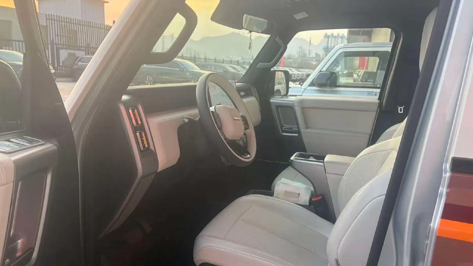 2025 iCAR iCAR Super V23 BEV 59.93KWH,autocango,china used car exporter,china ev exporter,chinese used car exporter,chinese used ev exporter