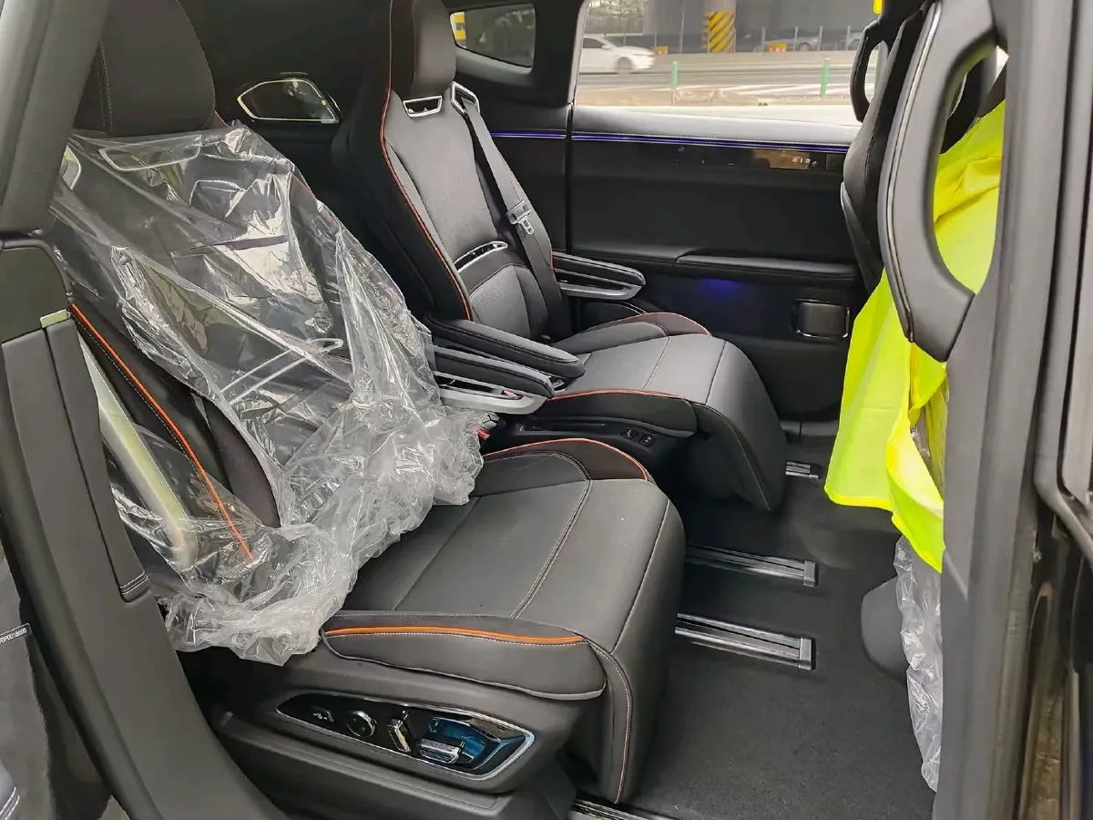 2022 HiPhi X BEV 97KWH,autocango,china used car exporter,china ev exporter,chinese used car exporter,chinese used ev exporter