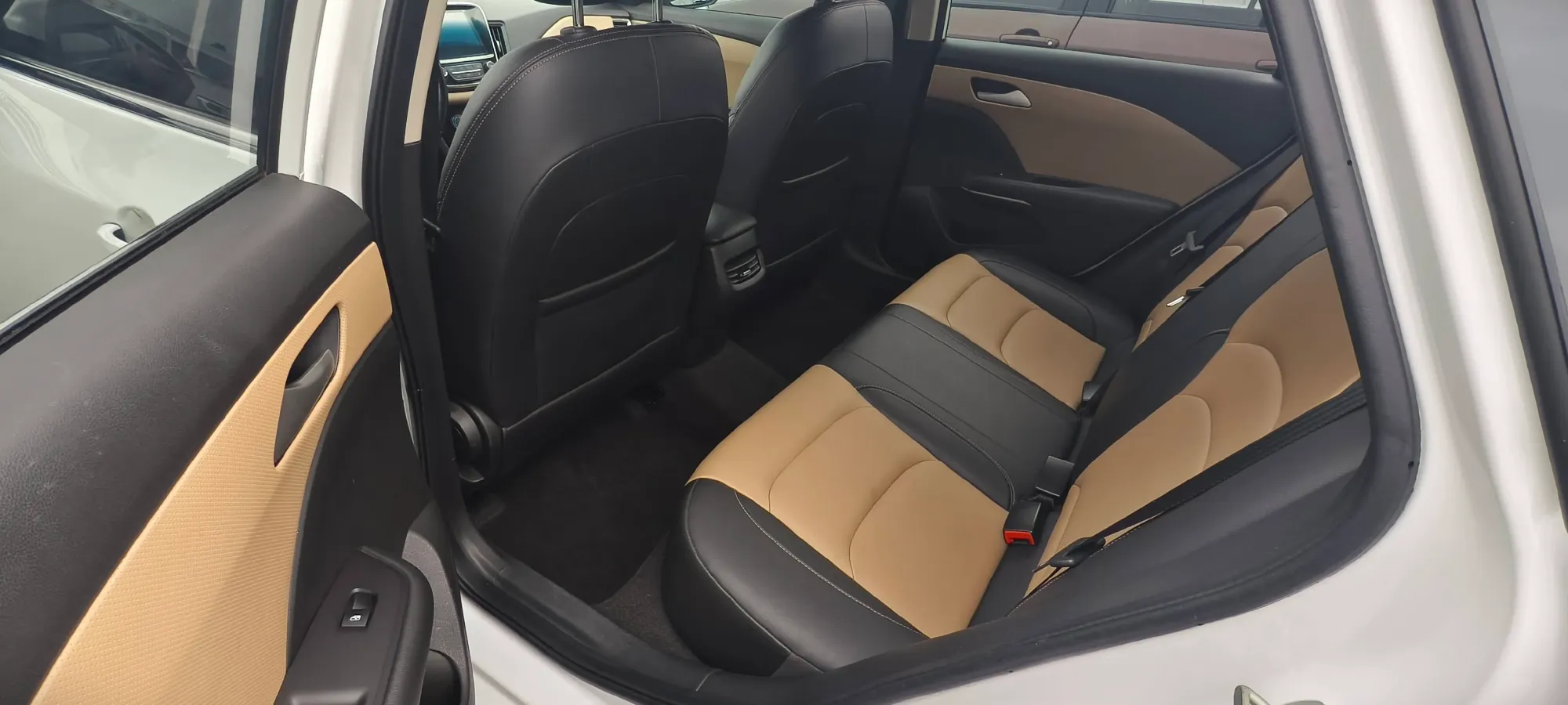 2022 Chevrolet Monza 1.5L 113HP L4 6AT,autocango,china used car exporter,china ev exporter,chinese used car exporter,chinese used ev exporter