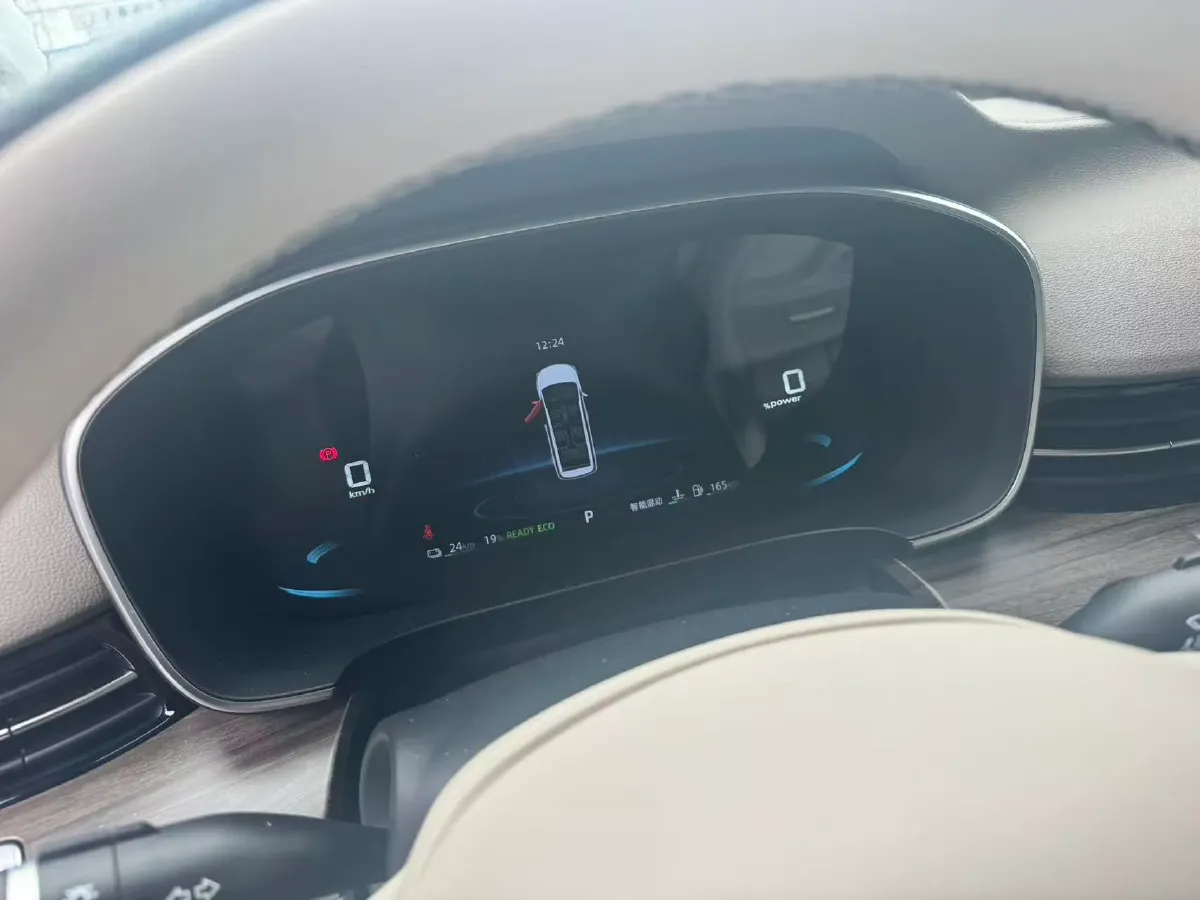 2025 Roewe iMAX8 1.5T 150HP L4 1DHT PHEV 24.7KWH,autocango,china used car exporter,china ev exporter,chinese used car exporter,chinese used ev exporter