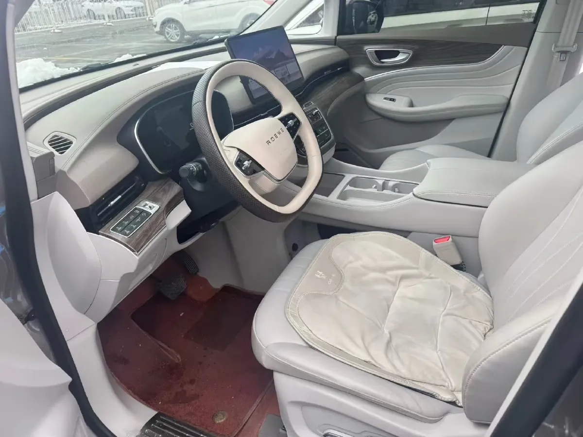 2025 Roewe iMAX8 1.5T 150HP L4 1DHT PHEV 24.7KWH,autocango,china used car exporter,china ev exporter,chinese used car exporter,chinese used ev exporter