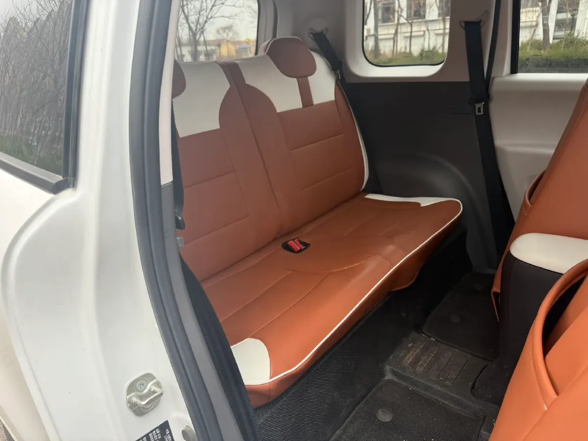 2025 LingBox BOX BEV 19.2KWH,autocango,china used car exporter,china ev exporter,chinese used car exporter,chinese used ev exporter