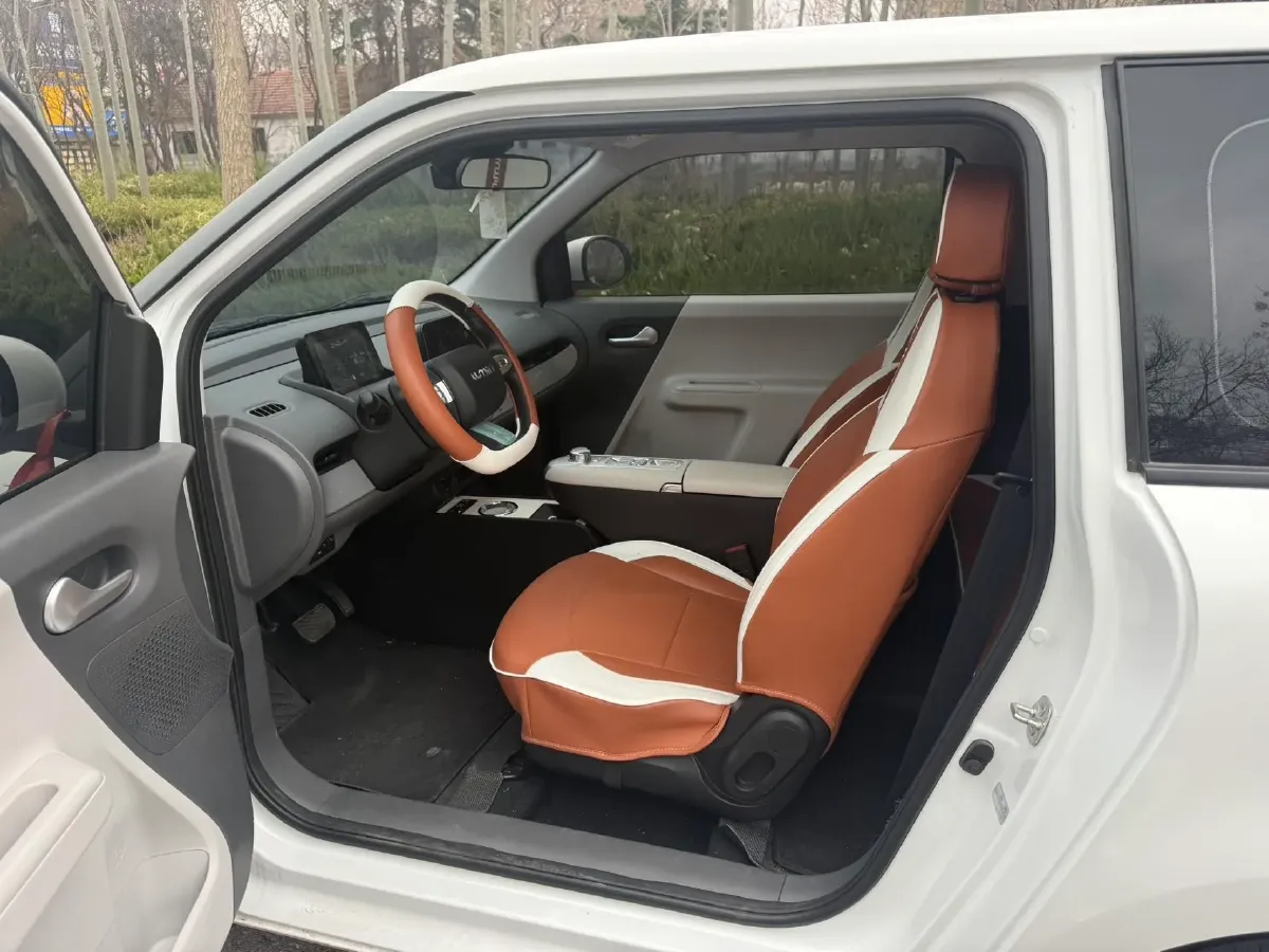 2025 LingBox BOX BEV 19.2KWH,autocango,china used car exporter,china ev exporter,chinese used car exporter,chinese used ev exporter