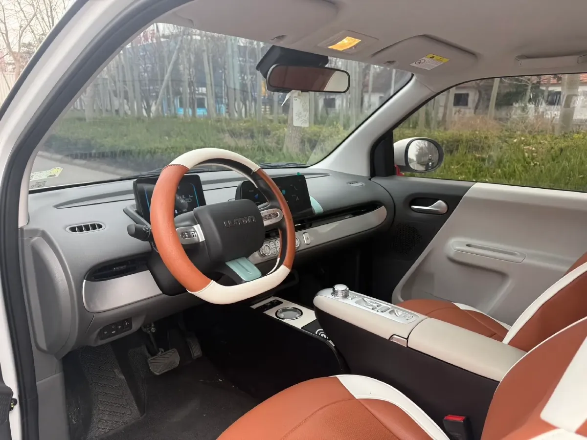 2025 LingBox BOX BEV 19.2KWH,autocango,china used car exporter,china ev exporter,chinese used car exporter,chinese used ev exporter